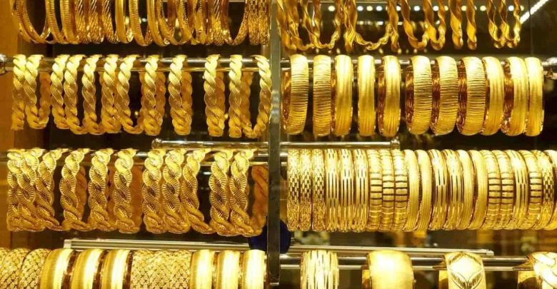 سعر الذهب عيار 21 الآن.. آخر تحديث للجرامات والسبائك والجنيهات