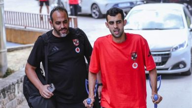 طبيب الأهلي يحدد موعد خضوع بلعمري لجراحة الصليبي في ألمانيا