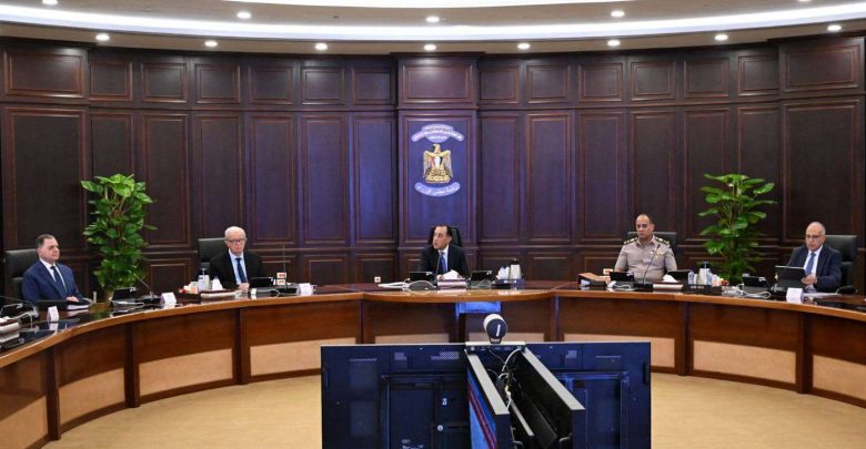 عاجل.. مجلس الوزراء يوافق على 12 قرارًا خلال اجتماع اليوم