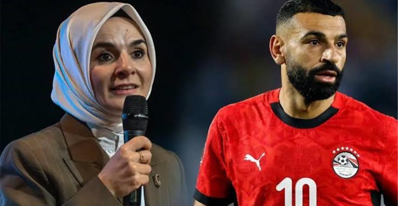 فيديو | وزيرة الأسرة التركية تتفاعل مع محادثات التعاقد مع محمد صلاح