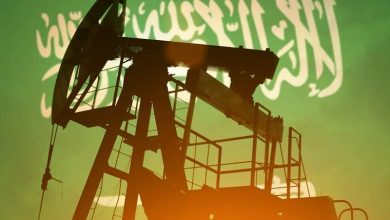 قفزة بصادرات وإنتاج السعودية من النفط في يونيو بدعم من انتعاش حركة الشحن عبر هرمز