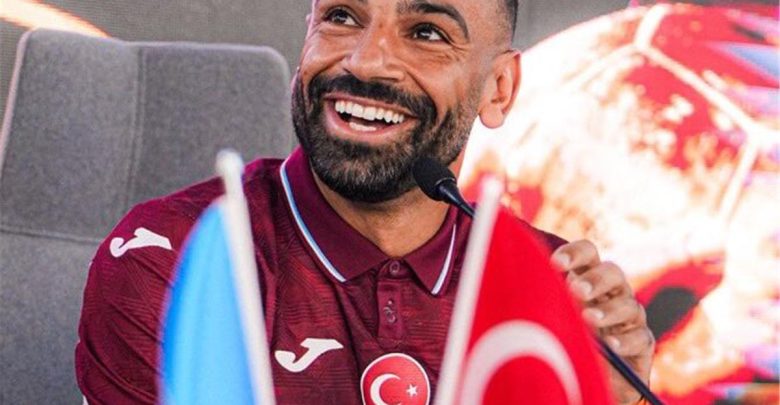 لاعب طرابزون سبور: محمد صلاح يفوق توقعاتنا وسعداء بانضمامه لنا