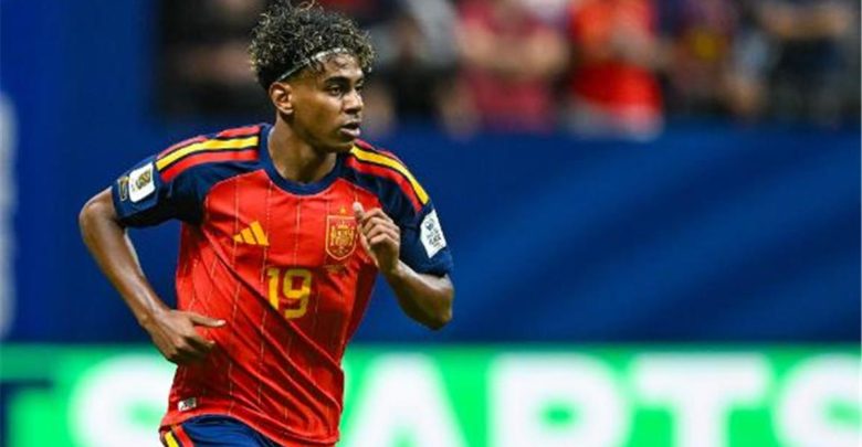 ماكمانامان يوجه نصيحة لصفقة ريال مدريد الجديدة: تقبل المقارنة مع لامين يامال