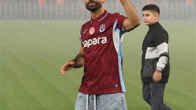 محمد صلاح يثير جنون سيدة مسنة في تركيا