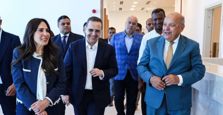 وزيرة الإسكان تتفقد مشروع مستشفى «شفا العلمين» بمدينة العلمين الجديدة | صور